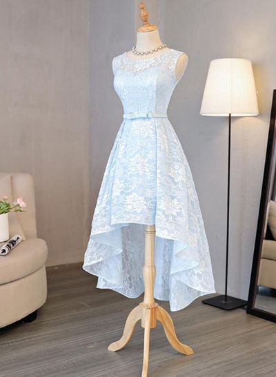 A-Line Scoop Neck Sleeveless Lace Asymmetrical Prom Dress With Lace