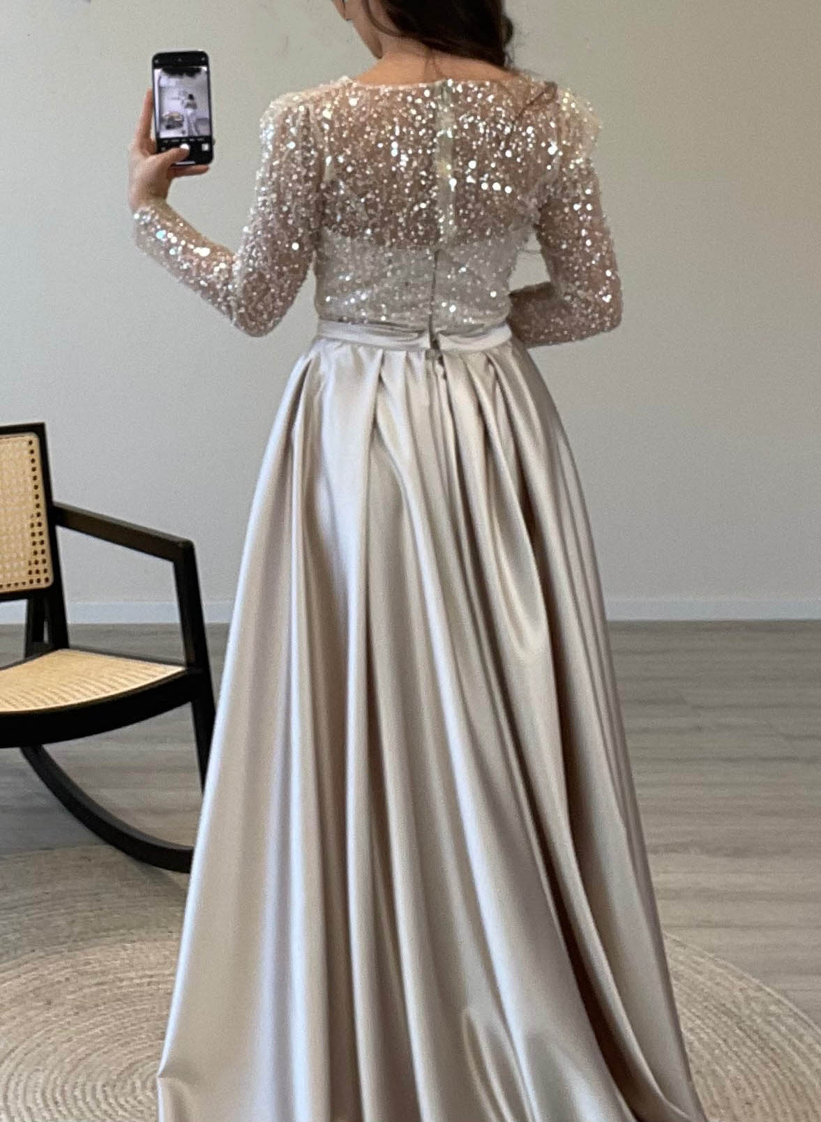 Sparkly Sequined Long Sleeves Satin Prom Dresses
