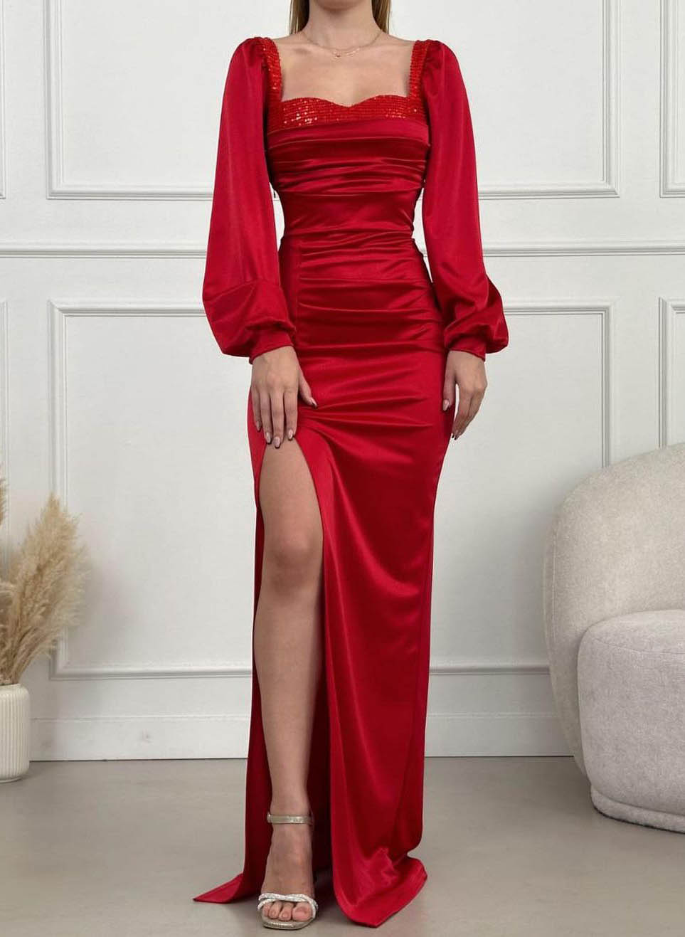 Long Sleeves Sheath/Column Square Neckline Prom Dresses