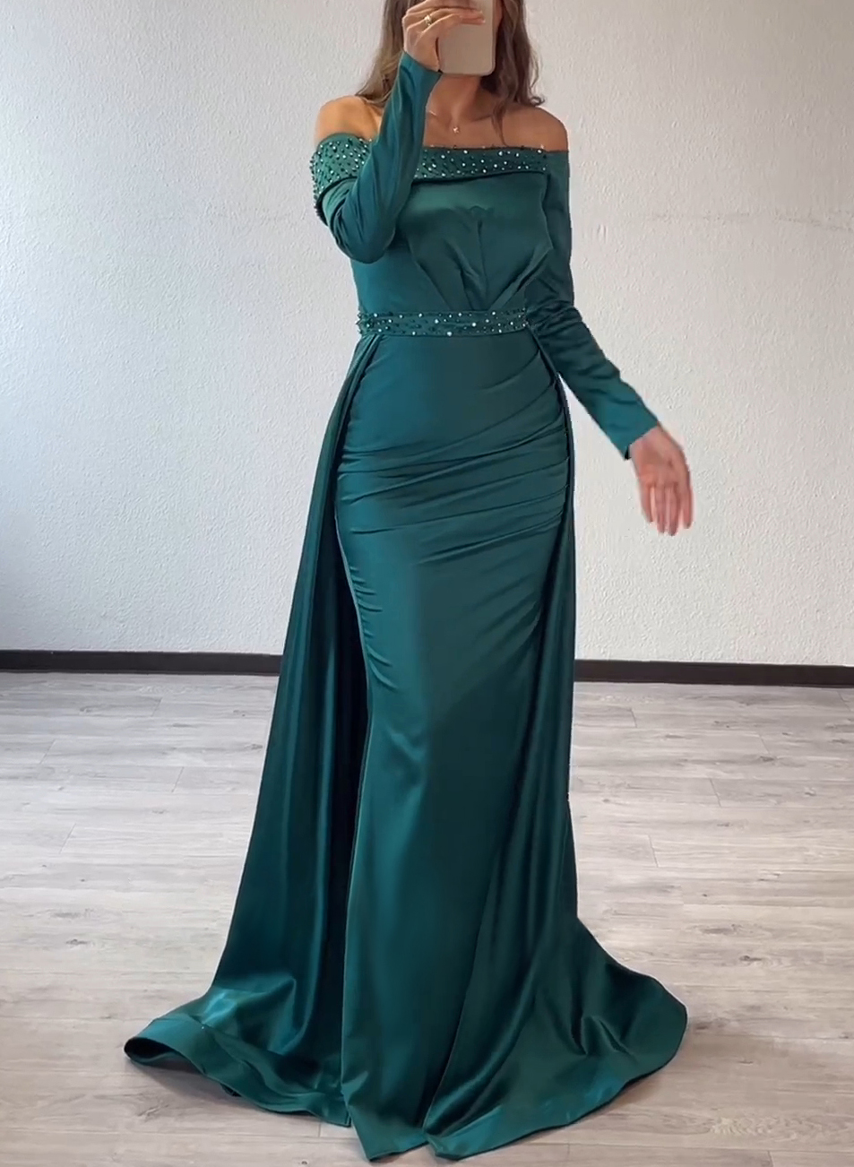 Long Sleeves Off-The-Shoulder Beading Prom Dresses