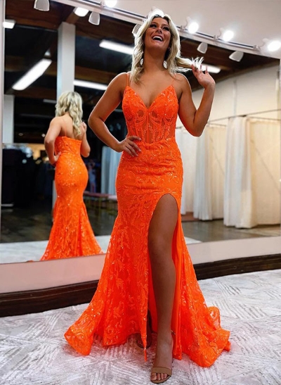 Sheath/Column V-Neck Sweep Train Lace Prom Dress With High Split
