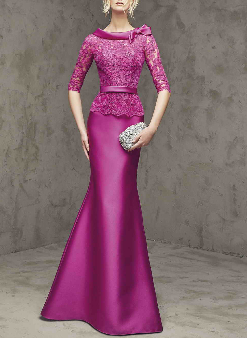 Long Cowl Neck Lace Mermaid Mother Of The Bride Dresses
