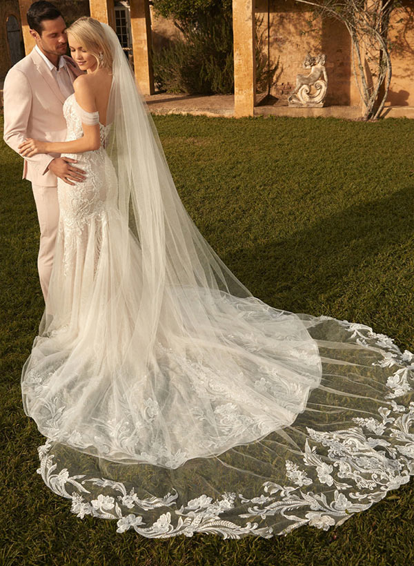 Mermaid Off The Shoulder Lace Wedding Dress