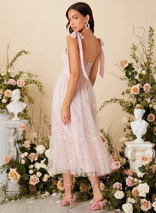 A-Line Sweetheart Sleeveless Tea-Length Lace Bridesmaid Dresses