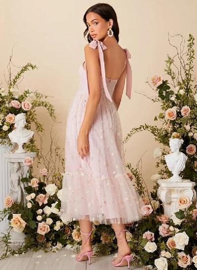 A-Line Sweetheart Sleeveless Tea-Length Lace Bridesmaid Dresses
