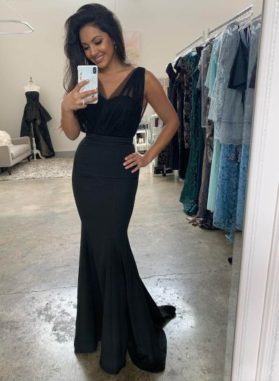 V-Neck Trumpet/Mermaid Chiffon Tulle Bridesmaid Dresses