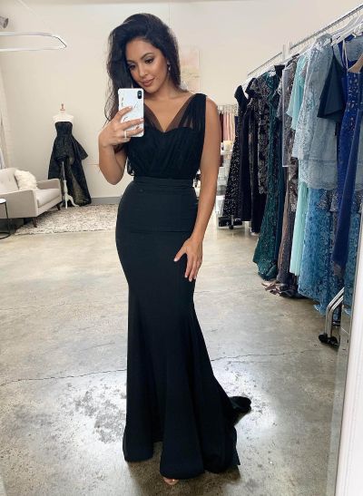 V-Neck Trumpet/Mermaid Chiffon Tulle Bridesmaid Dresses